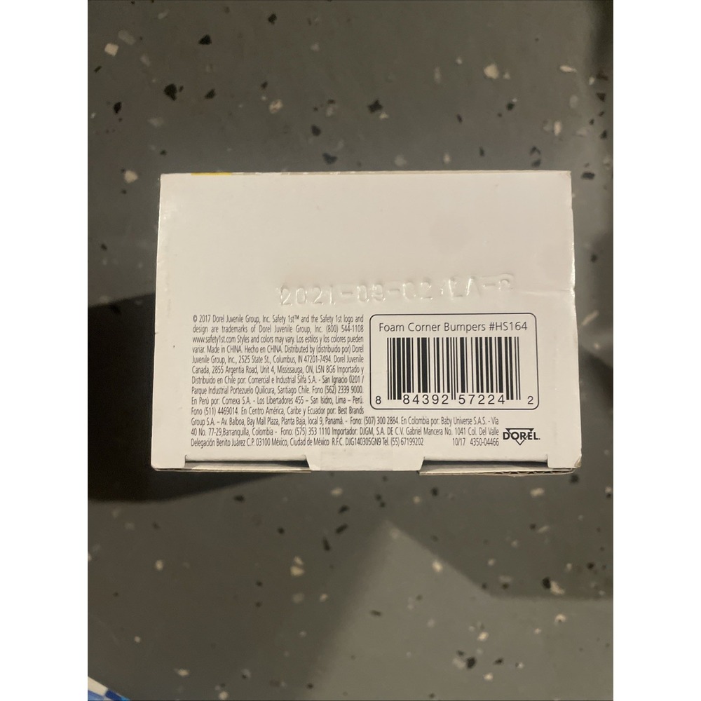 Safety 1st Corner Bumper Foam Espresso For Tables Counters Home Furniture 4 pack - Picture 5 of 5